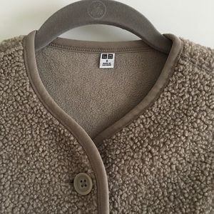 uniqlo collarless jacket